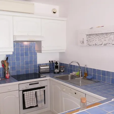 4 Pieces Climatise Avec Piscine - Fr-1-780-25 Apartment *