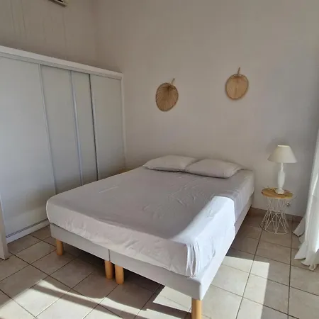 4 Pieces Climatise Avec Piscine - Fr-1-780-25 Apartment *