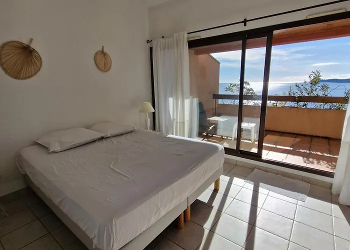 4 Pieces Climatise Avec Piscine - Fr-1-780-25 아파트 생트막시메