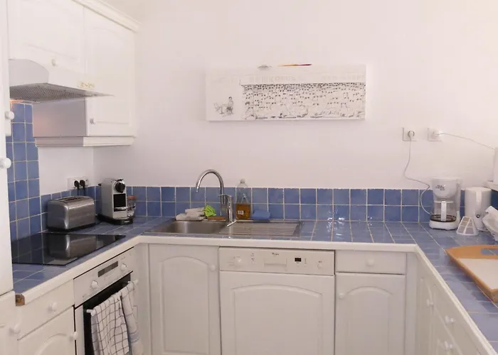 아파트 4 Pieces Climatise Avec Piscine - Fr-1-780-25 생트막시메